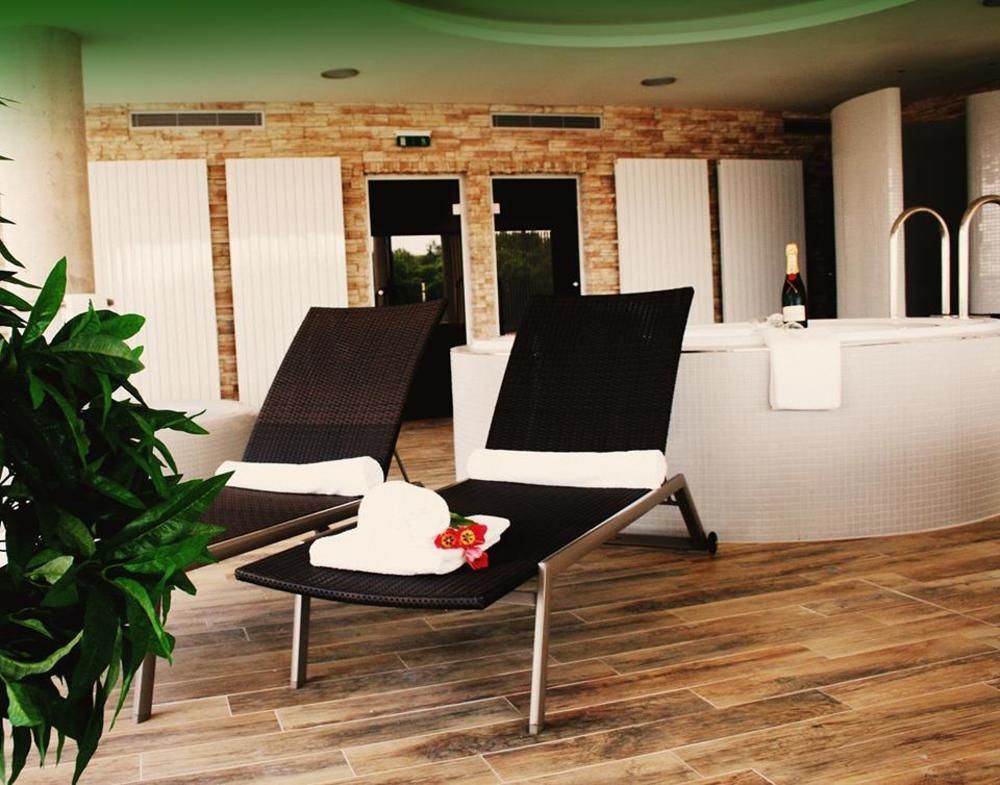 K-Triumf Resort Velichovky Exterior foto
